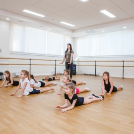 Хореографическая студия "IQ-Dance"