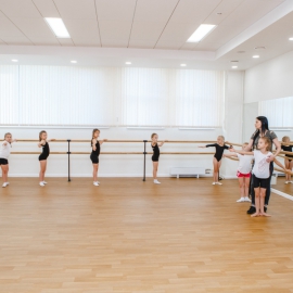 Хореографическая студия "IQ-Dance"