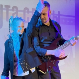 МИНУТА СЛАВЫ