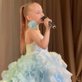 "Нам звёзды светят ярко!"