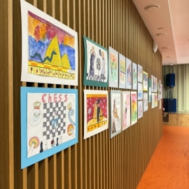 "Нам звёзды светят ярко!"