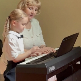 "Нам звёзды светят ярко!"