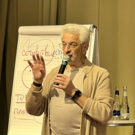 Воспитание без критики: практикум от психолога МГУ для родителей и педагогов